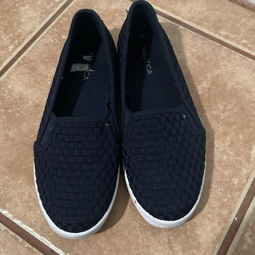 Náutica, 7.5, Navy and white